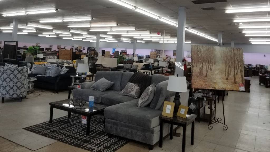 Furniture Xpress NC | 1236 Waughtown St, Winston-Salem, NC 27107, USA | Phone: (336) 842-3000