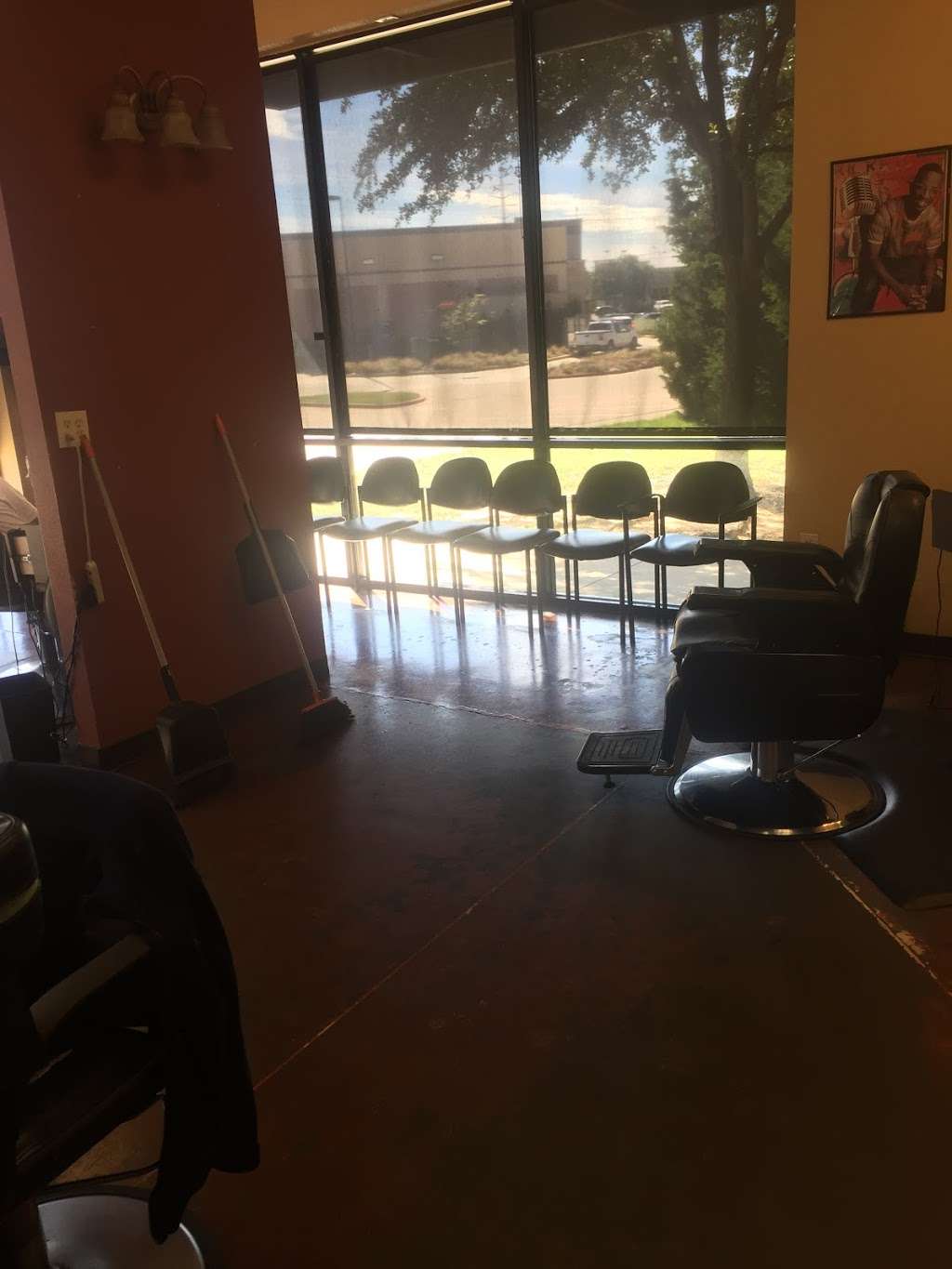 Styles & Profiles Salon | 425 E Pleasant Run Rd, Cedar Hill, TX 75104, USA | Phone: (972) 299-0000