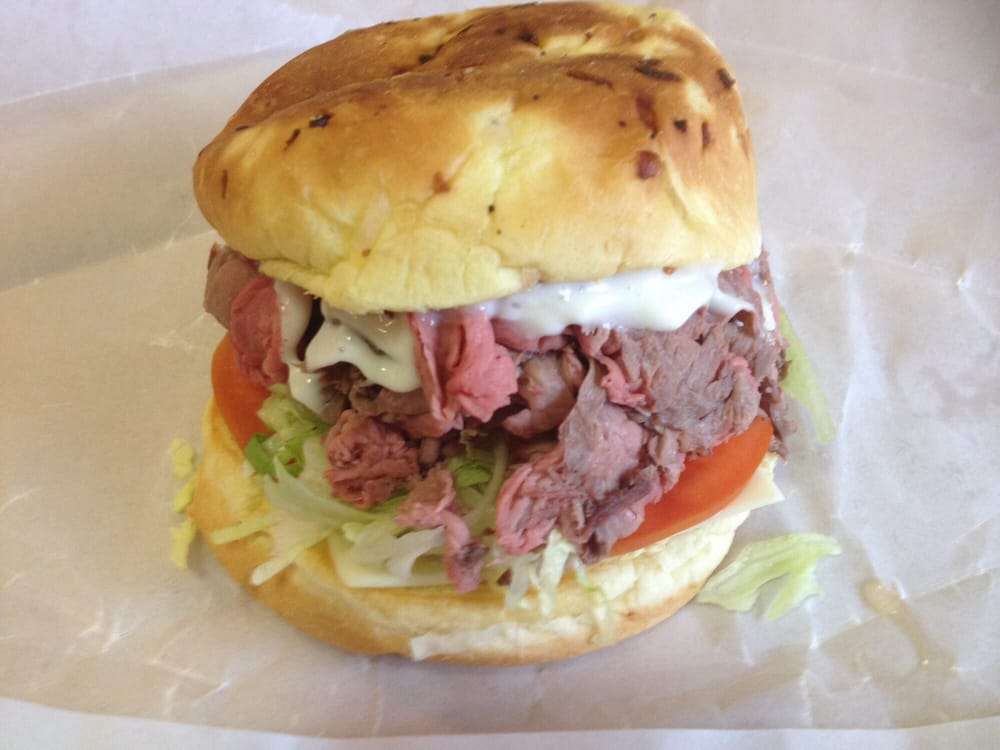 Nikos Roast Beef | 194 Elm St #1805, Salisbury, MA 01952, USA | Phone: (978) 463-8887