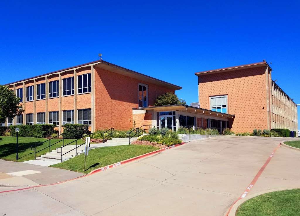 The Highlands School | 1451 E Northgate Dr, Irving, TX 75062, USA | Phone: (972) 554-1980