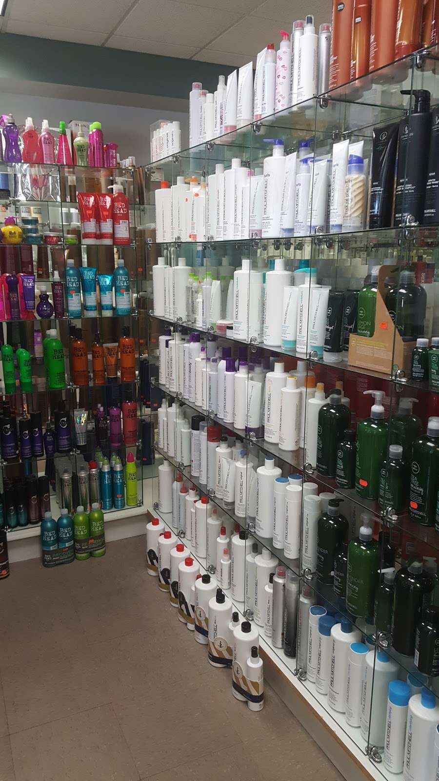 Helens Beauty Supply & Salon | 15760 La Forge St, Whittier, CA 90603, USA | Phone: (562) 943-7313