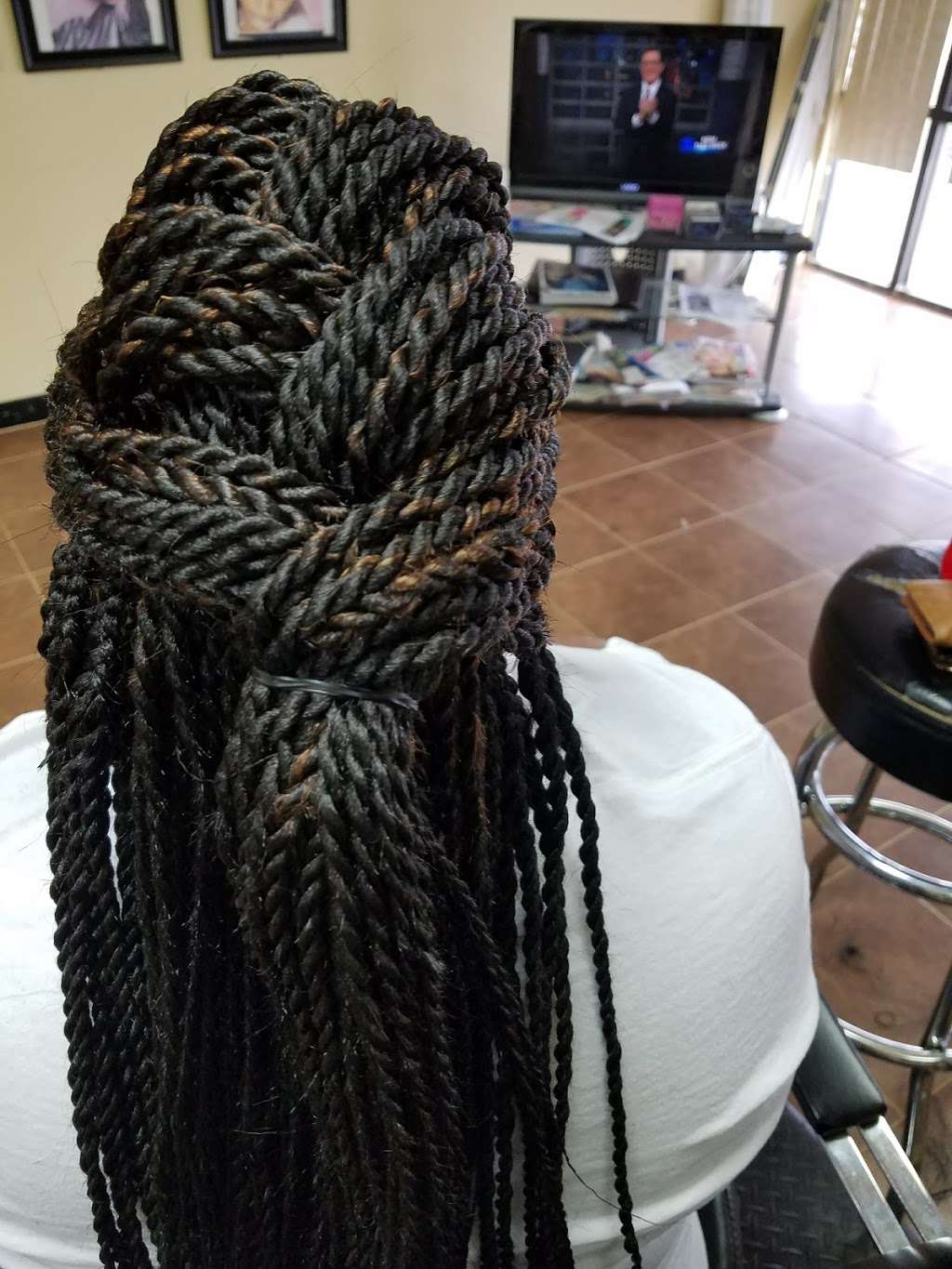 DIVA Hair Braiding at Bellaire. African Hair Weaving Houston | 12552 Bellaire Blvd, Houston, TX 77072, USA | Phone: (281) 564-7599