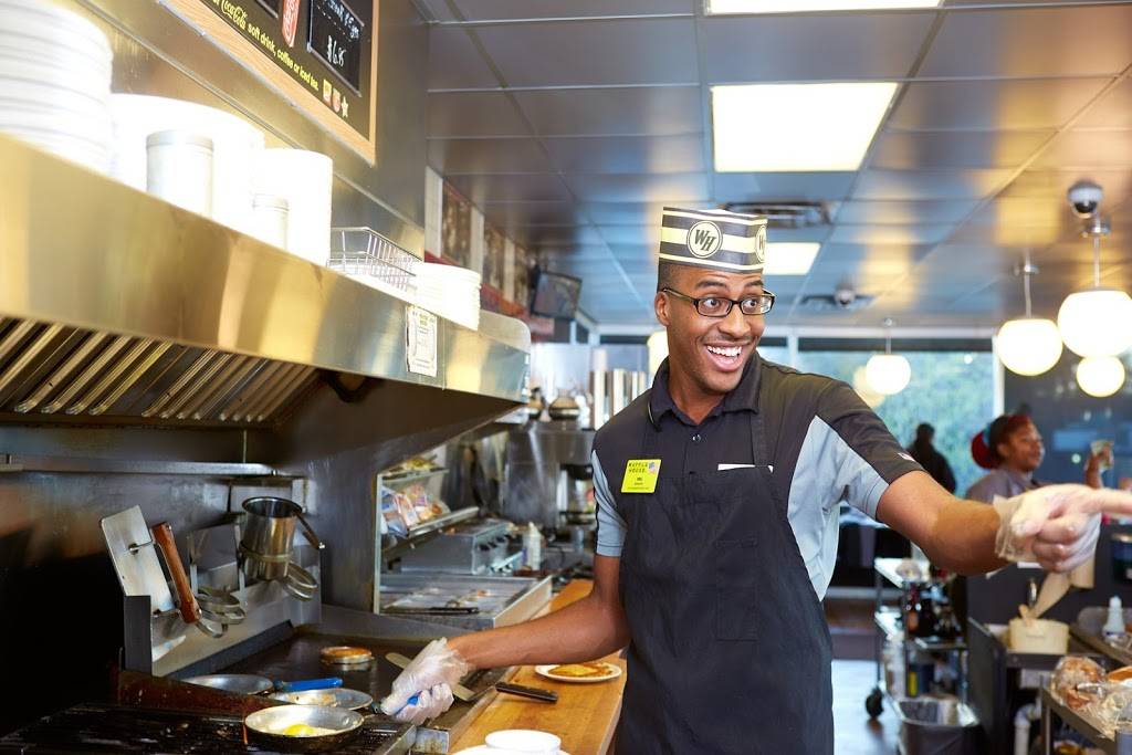 Waffle House | 1334 Walker Chapel Rd, Fultondale, AL 35068, USA | Phone: (205) 849-8159