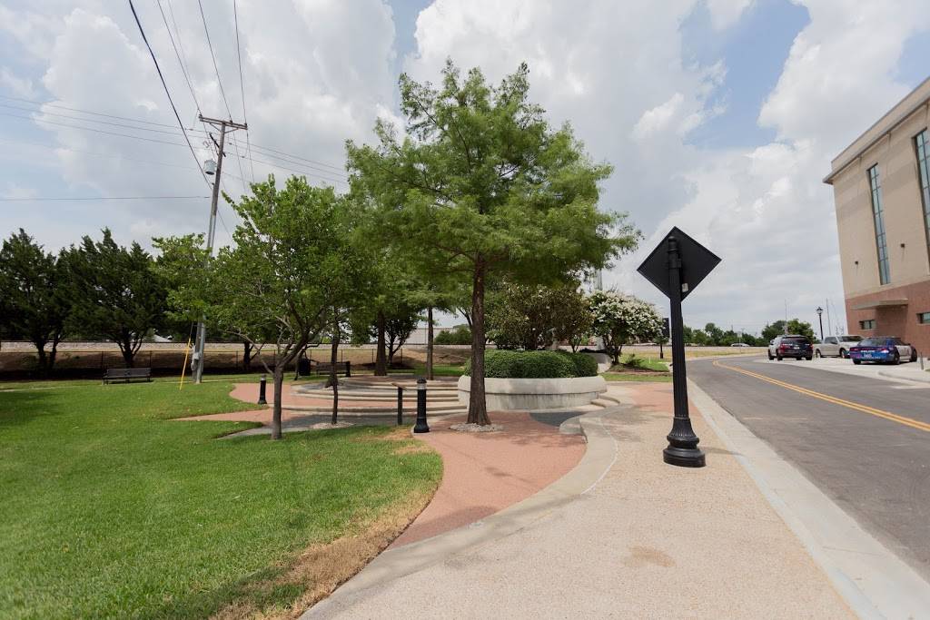 Gene Allen Park | 121 W Main St, Arlington, TX 76010, USA | Phone: (817) 459-5474