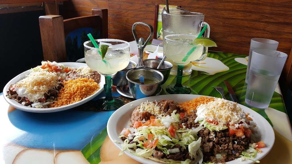 El Gordo Restaurant | 5746 W Belmont Ave, Chicago, IL 60634, USA | Phone: (773) 286-8608