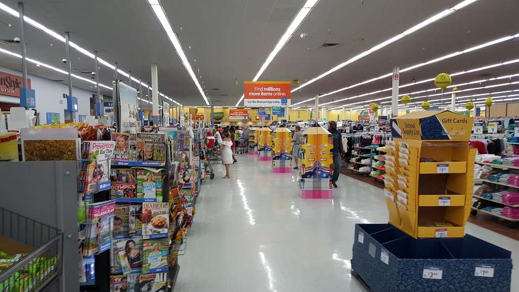 Walmart Supercenter | 2551 E Hallandale Beach Blvd, Hallandale Beach, FL 33009, USA | Phone: (954) 455-4700