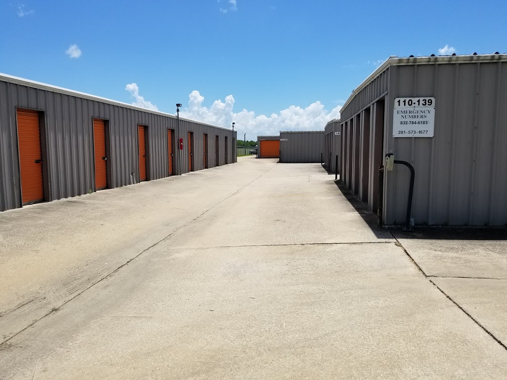 1st Choice Storage - Baytown | 8528 TX-146, Baytown, TX 77523, USA | Phone: (281) 573-1677