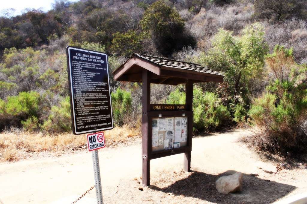 Challenger Park Trailhead | 105 Challenger Park Rd, Simi Valley, CA 93065, USA | Phone: (805) 584-4400