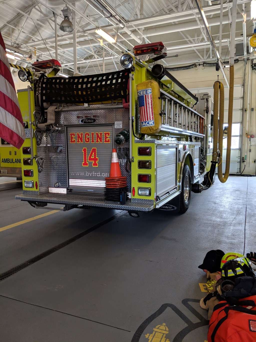 Burke Volunteer Fire and Rescue Department | 9501 Old Burke Lake Rd, Burke, VA 22015, USA | Phone: (703) 978-9200