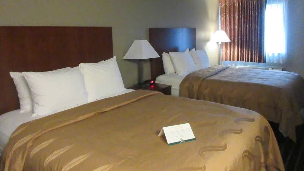 Quality Inn Madison West Near University Area | 6900 Seybold Rd, Madison, WI 53719, USA | Phone: (608) 274-6900