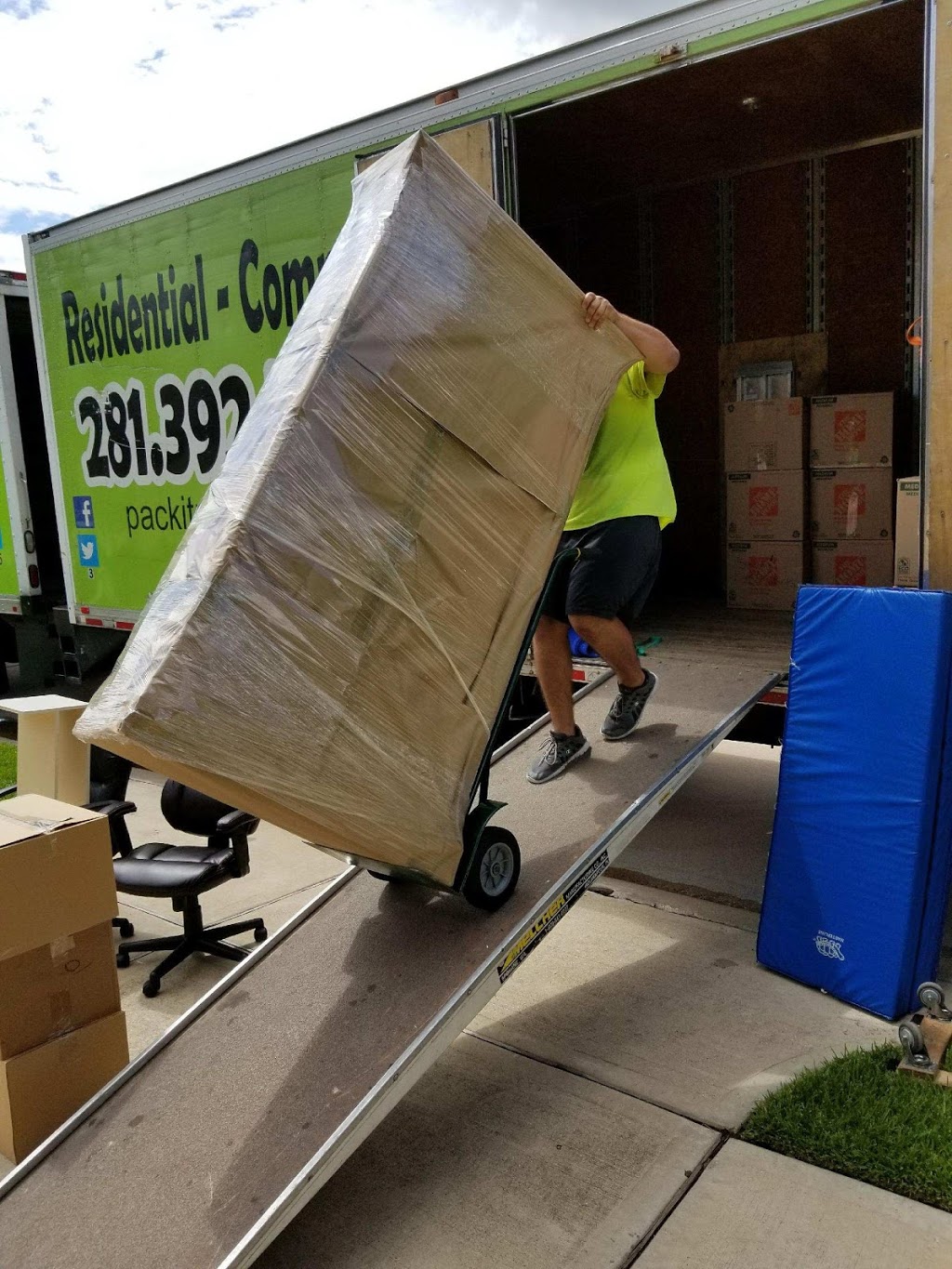 Pack It Movers Franchising | 26726 Longleaf Valley Dr, Katy, TX 77494, USA | Phone: (713) 884-0018