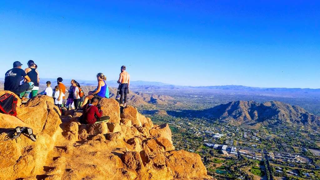 Camelback Mountain | 6131 Phoenix, Paradise Valley, AZ 85253, USA | Phone: (602) 534-5867