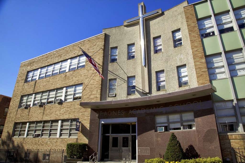 St Agnes Academic High School | 1320 124th St, Flushing, NY 11356, USA | Phone: (718) 353-6276