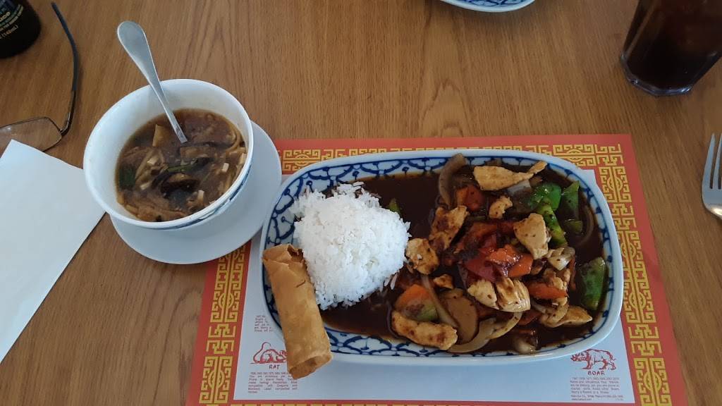 Sa-Ing Thai Cuisine | 9136 E Valencia Rd, Tucson, AZ 85747, USA | Phone: (520) 663-5955