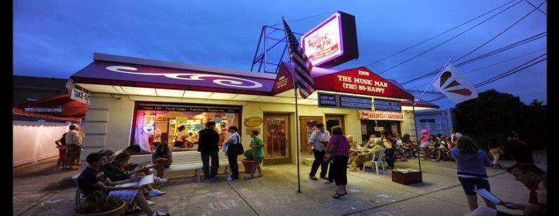 The Music Man Singing Ice Cream Shoppe | 2305 Grand Central Ave, Lavallette, NJ 08735, USA | Phone: (732) 854-2779