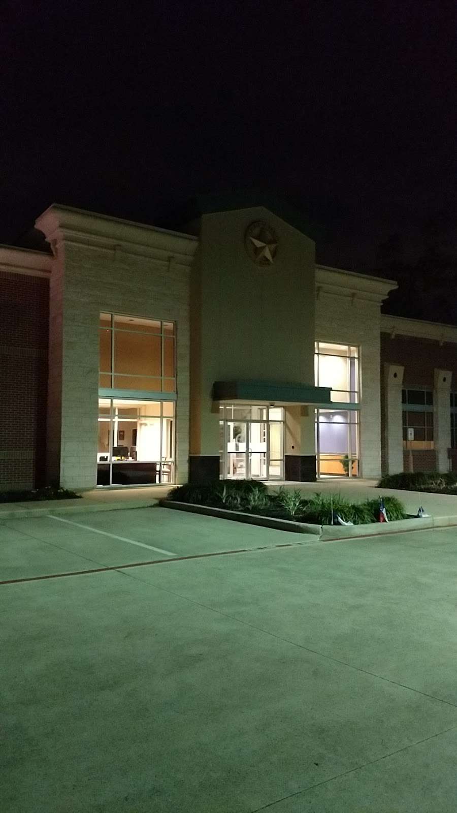 Spirit Of Texas Bank | 30350 FM 2878, The Woodlands, TX 77382, USA