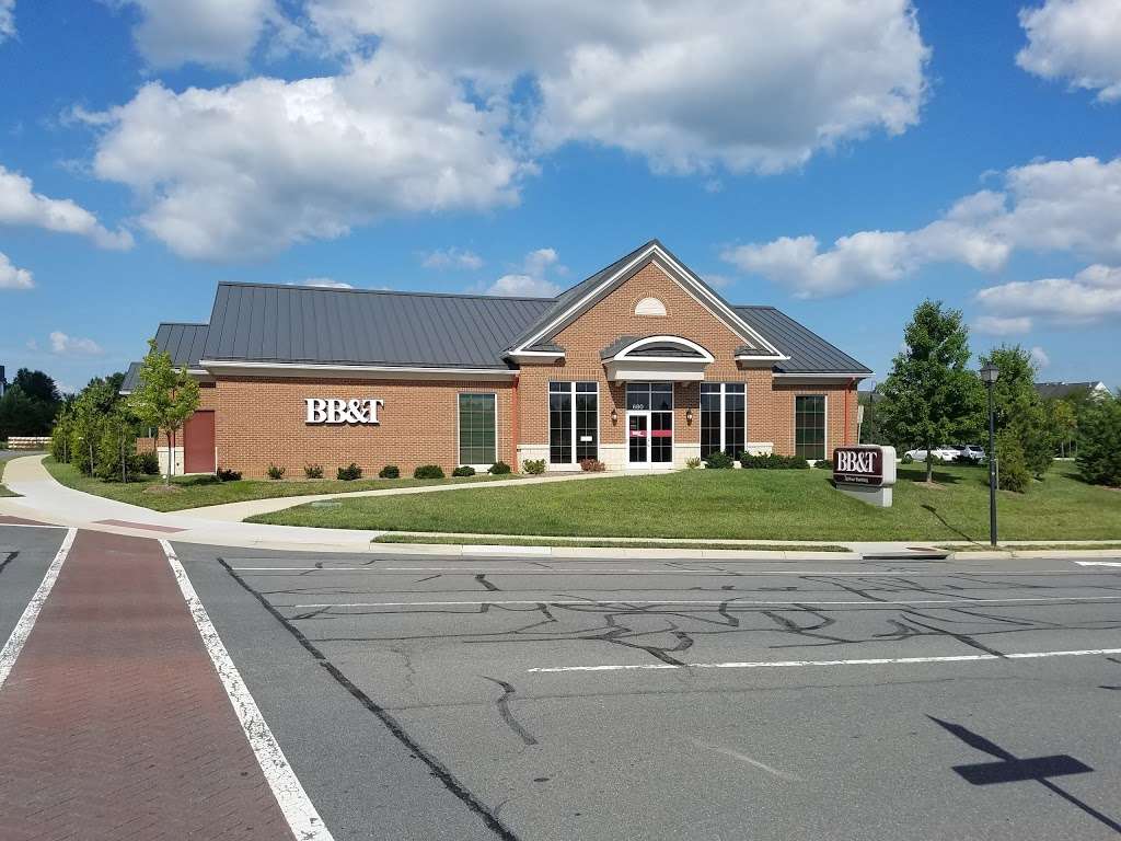 BB&T | 680 Potomac Station Dr, Leesburg, VA 20176, USA | Phone: (571) 293-3500