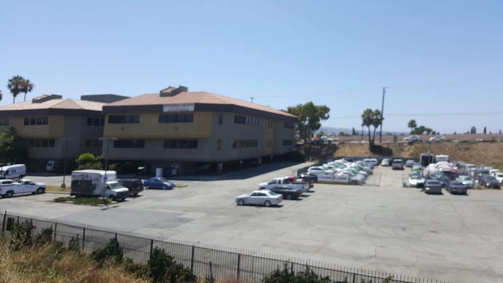 Harbor Commercial Center | 24328-24404 Vermont Ave, Harbor City, CA 90710, USA