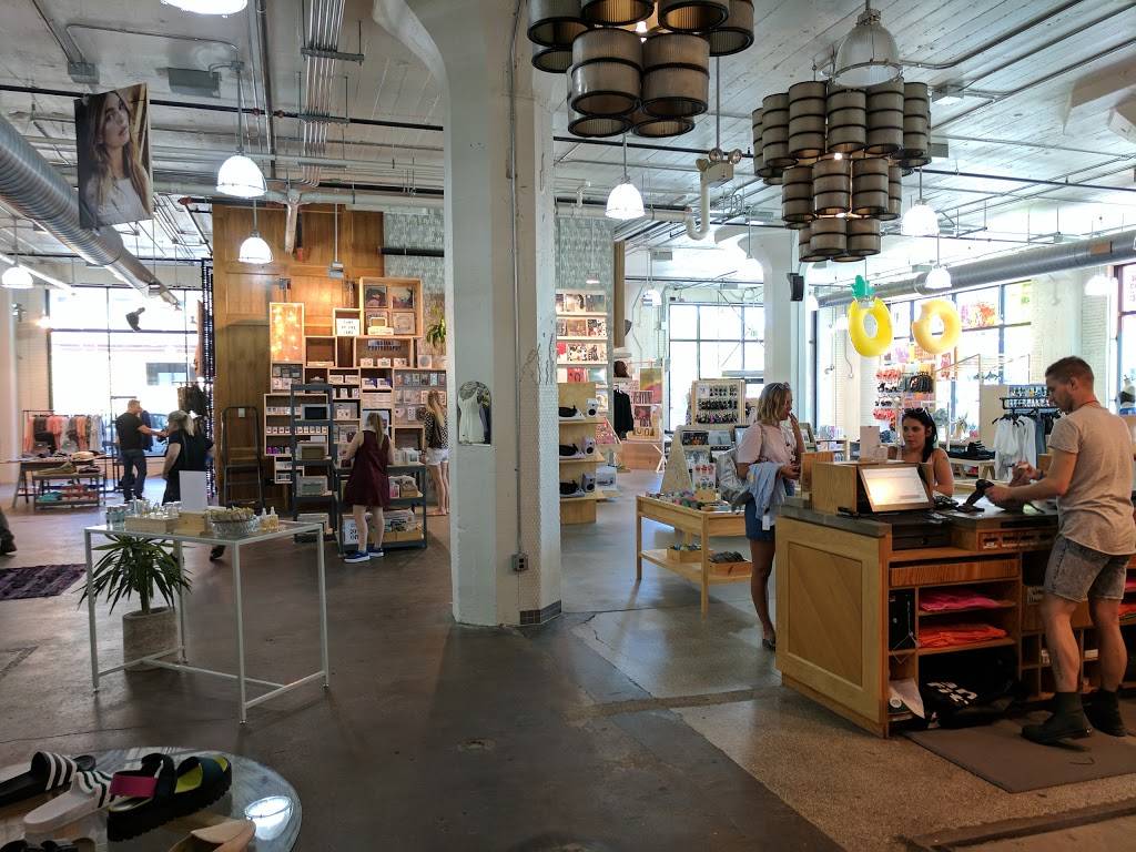 Urban Outfitters | 1937 E Kenilworth Pl, Milwaukee, WI 53202, USA | Phone: (414) 226-1498