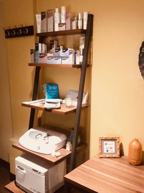 Essential Radiance by Beth Branco | 3258 California Ave SW, Seattle, WA 98116, USA | Phone: (206) 310-9587