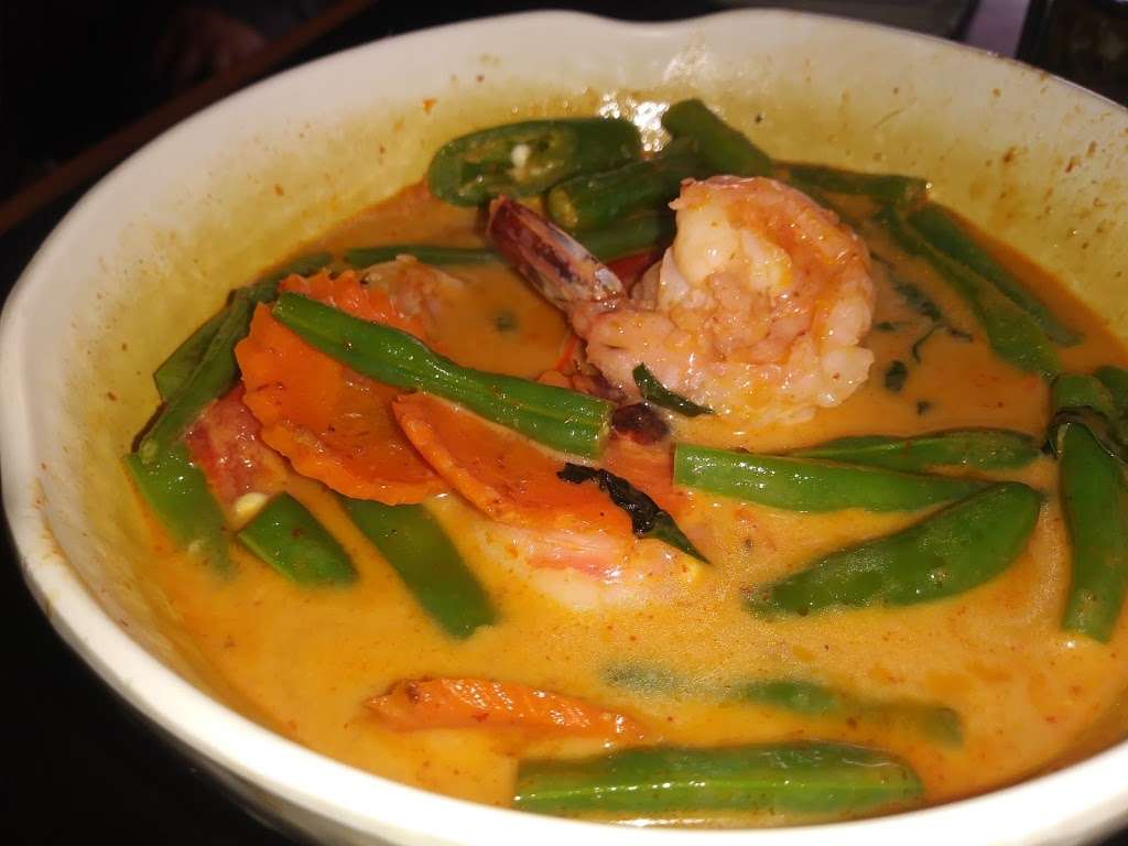 House of Thai Taste | 12824 Venice Blvd, Los Angeles, CA 90066, USA | Phone: (310) 915-0123