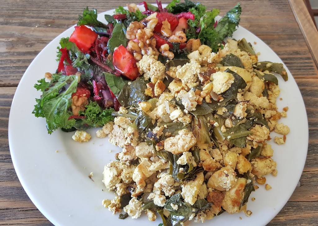 Two Mammas Vegan Kitchen | 3700 E 12th St, Oakland, CA 94601, USA | Phone: (510) 606-0596