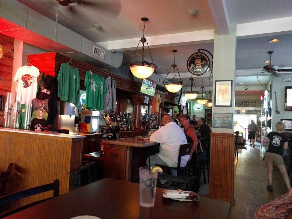 Irish Eyes Pub & Restaurant | 105 Union St, Milton, DE 19968, USA | Phone: (302) 684-8889