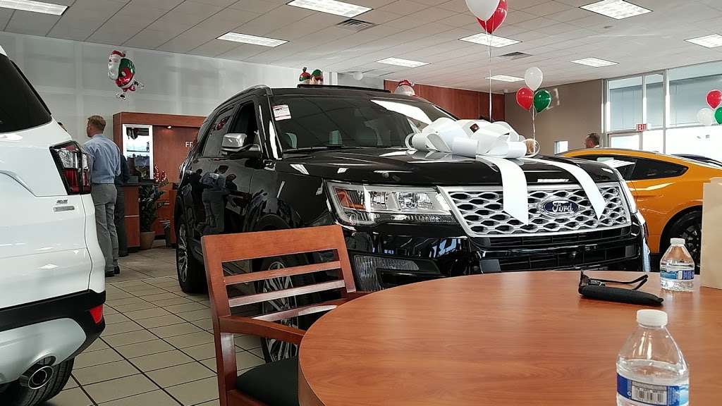 Friendly Ford | 660 N Decatur Blvd, Las Vegas, NV 89107, USA | Phone: (866) 724-9143