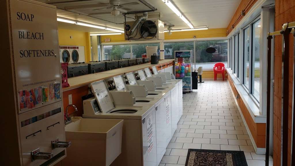 Dyer Laundromat | 1824 Hart St, Dyer, IN 46311, USA
