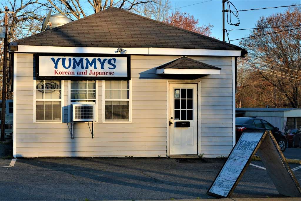 Yummys | 21009 Great Mills Rd, Lexington Park, MD 20653, USA | Phone: (301) 737-0191