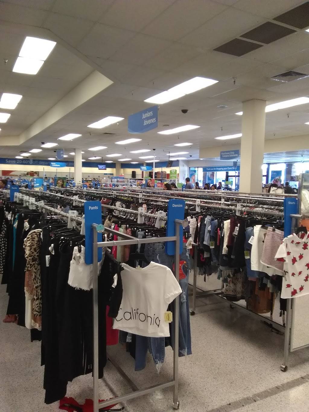 Ross Dress for Less | 90 W Shaw Ave, Clovis, CA 93612, USA | Phone: (559) 298-4835