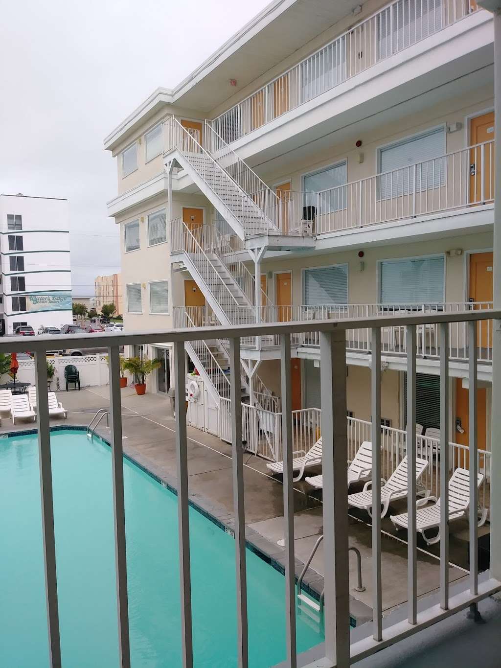 Aqua Beach Hotel | 5501 Ocean Ave, Wildwood Crest, NJ 08260, USA | Phone: (609) 522-6507