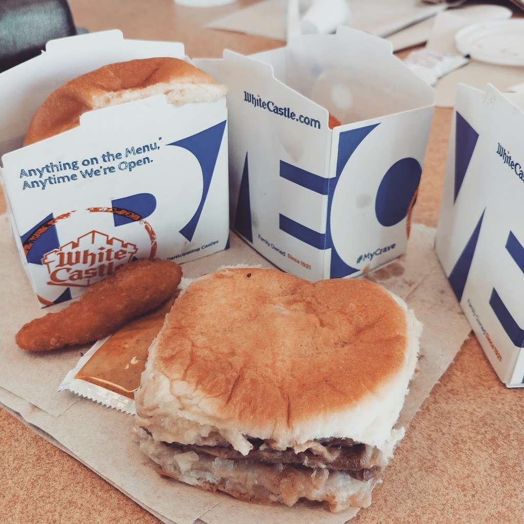 White Castle | 2253 N State St, Greenfield, IN 46140, USA | Phone: (317) 467-0865