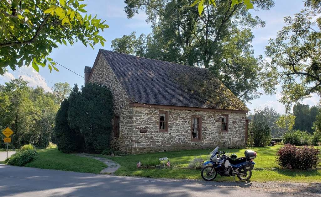 Goose Creek Burying Ground | 18204 Lincoln Rd, Purcellville, VA 20132, USA