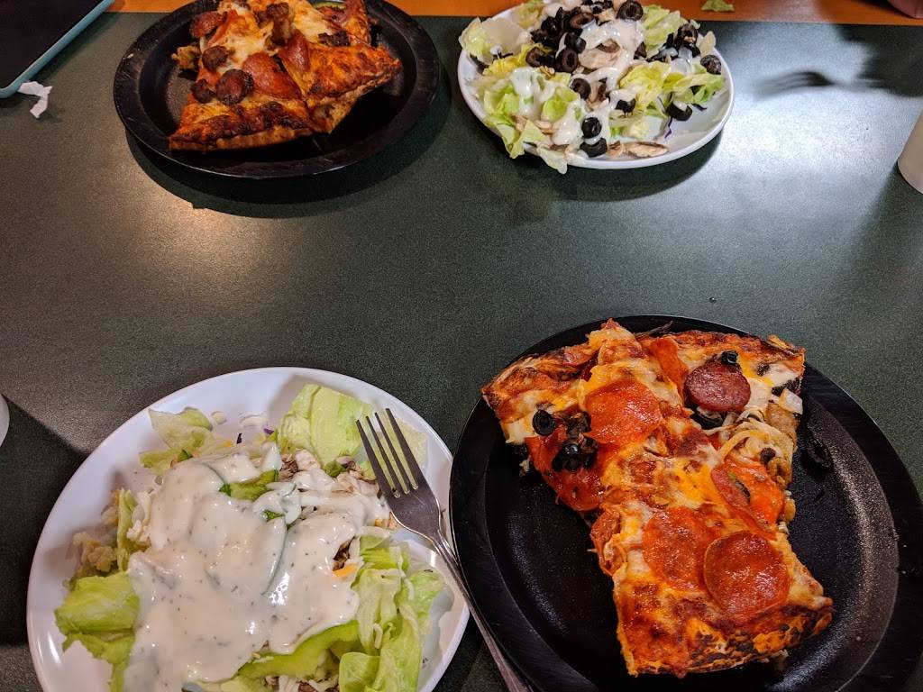 Round Table Pizza | 2615 The Alameda, Santa Clara, CA 95050, USA | Phone: (408) 248-9123