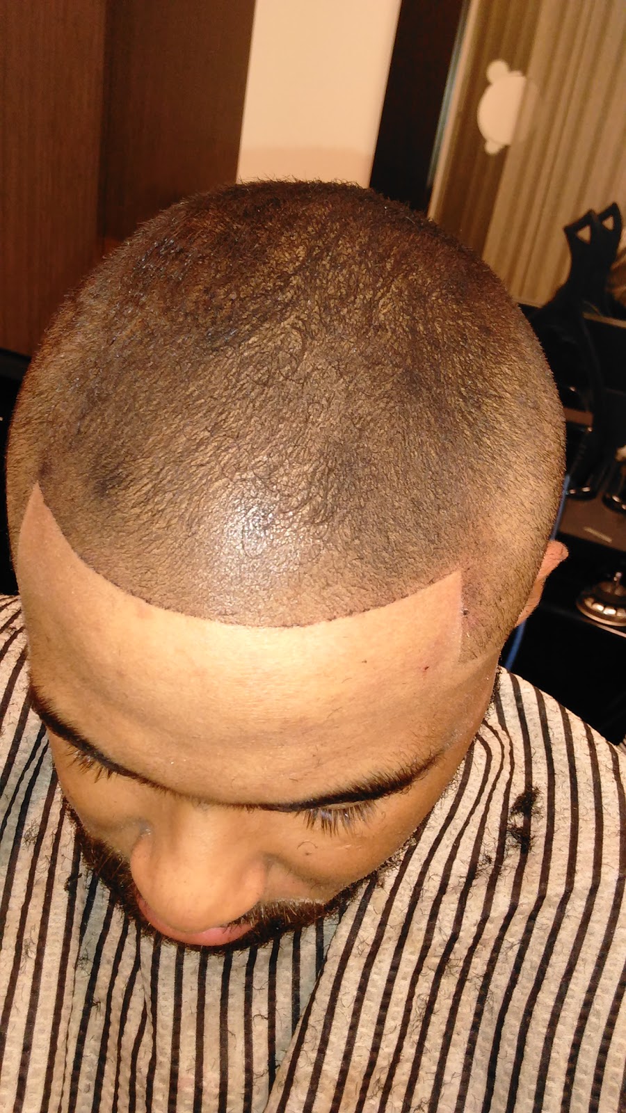 Andre E Barbershop | 2046 Mock Rd, Columbus, OH 43219, USA | Phone: (614) 827-4252