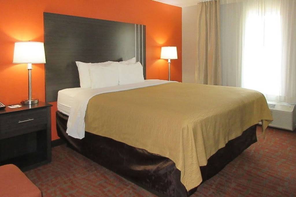 Quality Inn & Suites Fresno Northwest | 5455 W Shaw Ave, Fresno, CA 93722, USA | Phone: (559) 892-0729