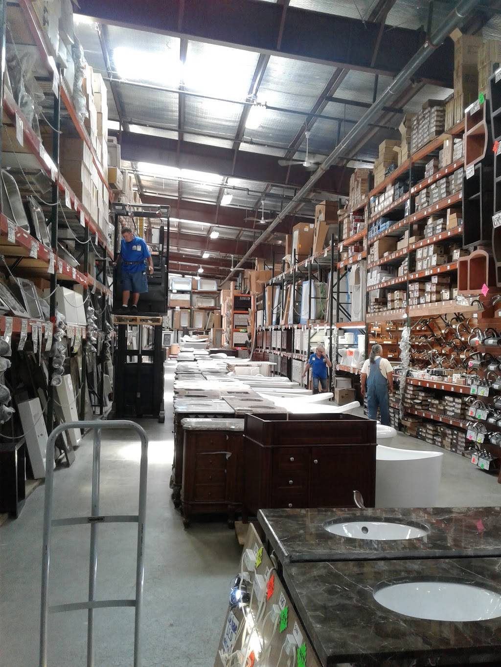 Builders Surplus-Haltom City, Texas | 5832 E Belknap St, Haltom City, TX 76117, USA | Phone: (817) 831-3600