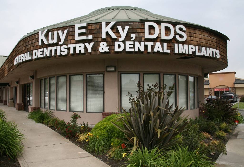 KY Kuy E DDS | 8807 Thornton Rd, Stockton, CA 95209, USA | Phone: (209) 473-3221