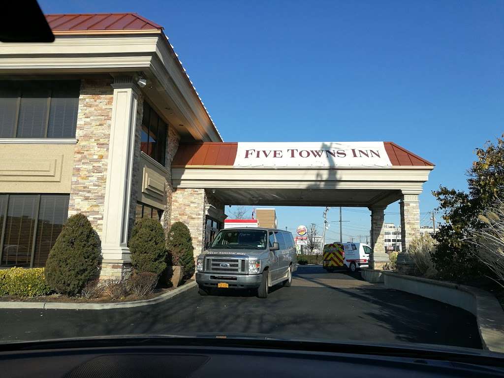 Five Towns Inn | 655 Rockaway Turnpike, Lawrence, NY 11559, USA | Phone: (516) 371-2600