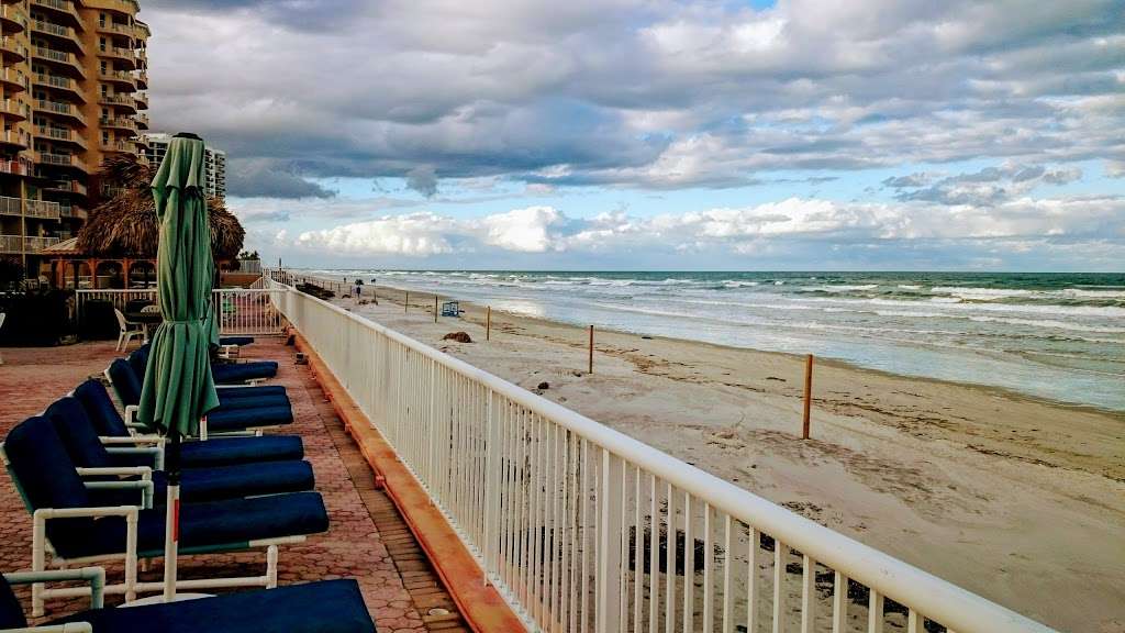 Sand & Surf A Condominium Resort | 2535 S Atlantic Ave, Daytona Beach, FL 32118, USA | Phone: (386) 756-4662