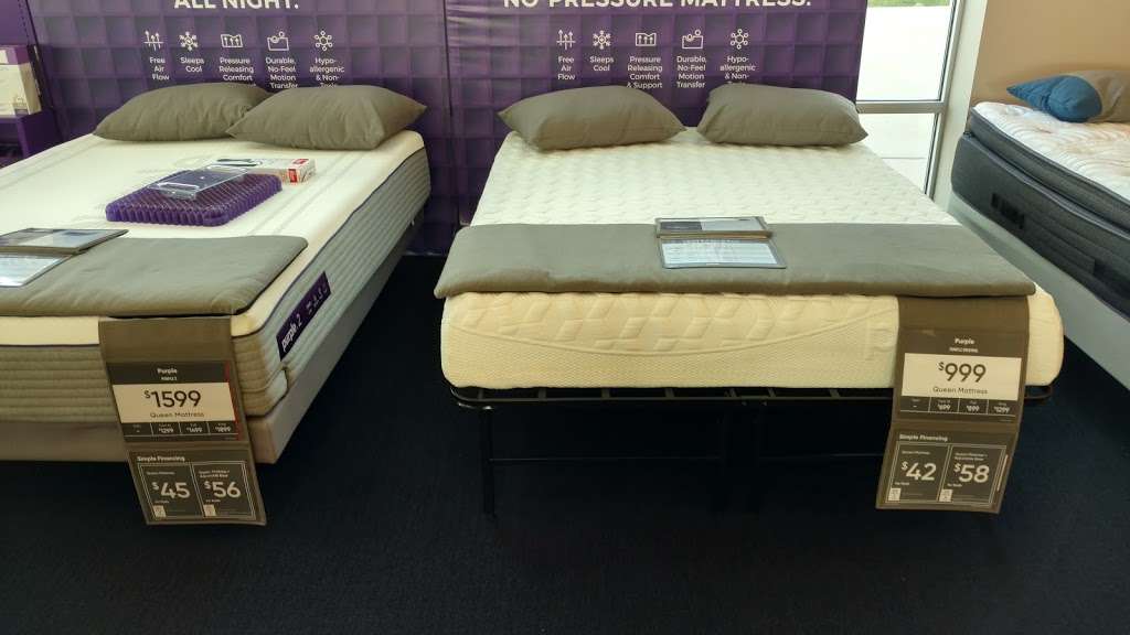 Mattress Firm Merrillville | 1307 E 79th Ave, Merrillville, IN 46410, USA | Phone: (219) 769-5643