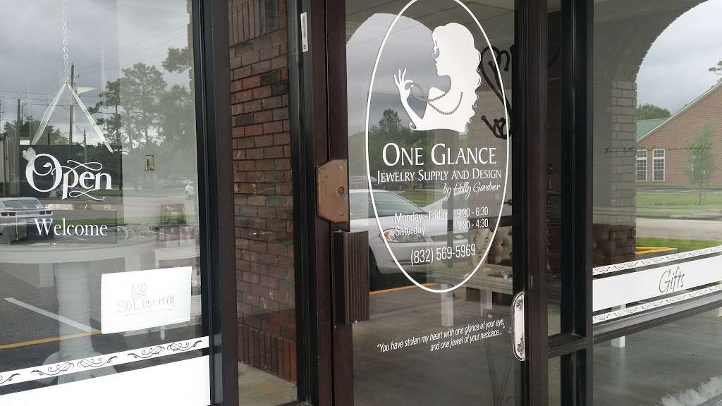 One Glance | 607 S Friendswood Dr #30, Friendswood, TX 77546, USA | Phone: (832) 569-5969