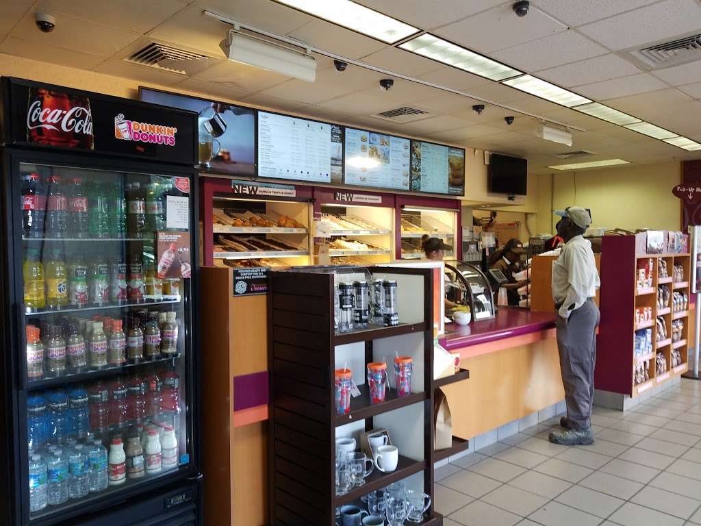 Dunkin Donuts | 1305 S Military Trail, Deerfield Beach, FL 33442, USA | Phone: (954) 281-1816