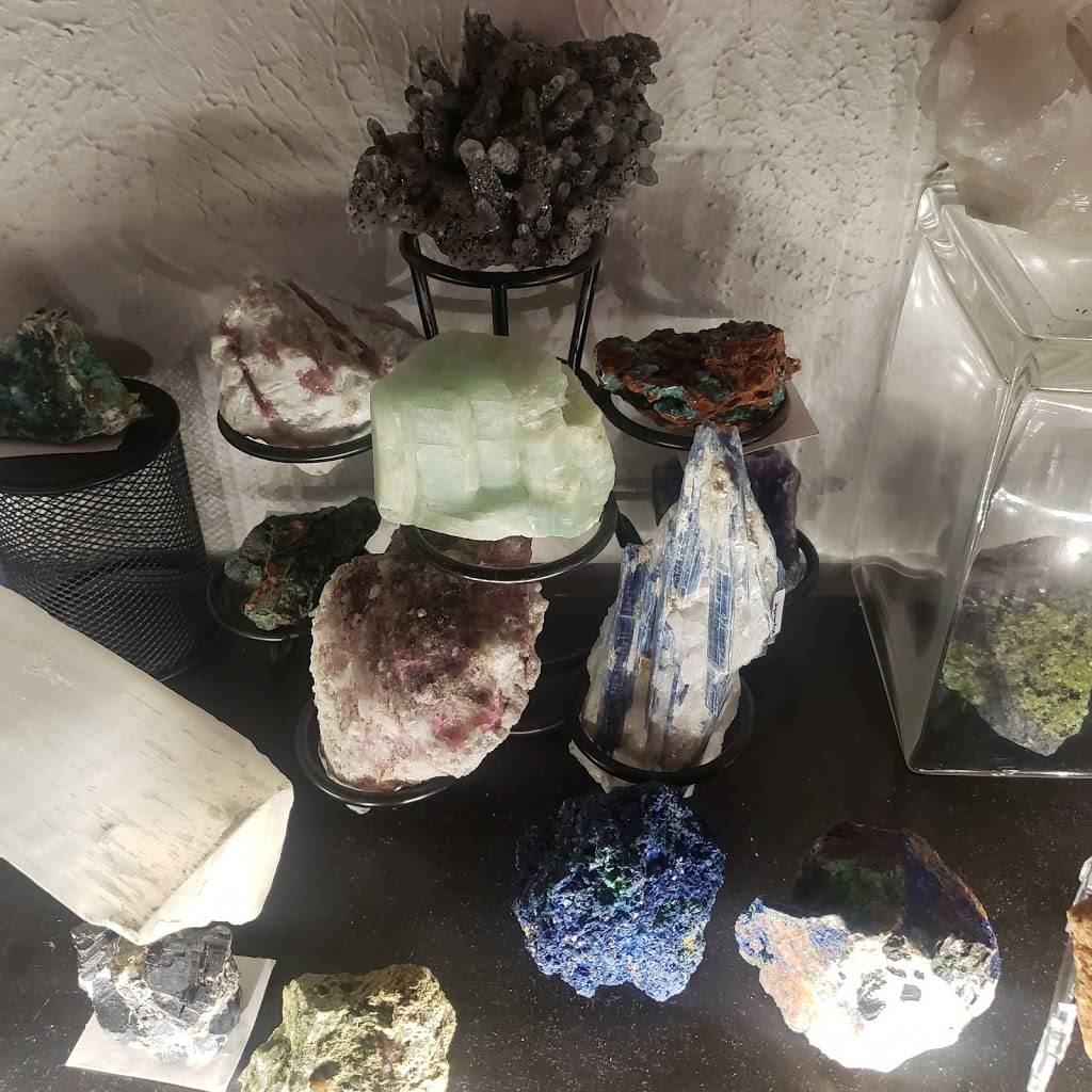 Echelon Gems and Minerals | Echelon Gems and Minerals, ATTN: Travis 2709, Mill Pond Rd, Garland, TX 75044, USA | Phone: (469) 335-4730