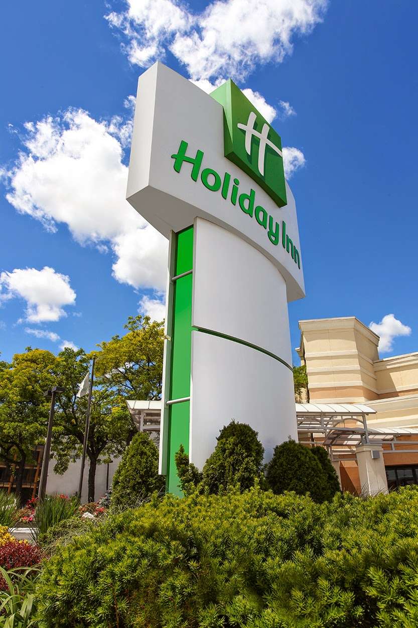 Holiday Inn Westbury - Long Island | 369 Old Country Rd, Carle Place, NY 11514, USA | Phone: (516) 997-5000