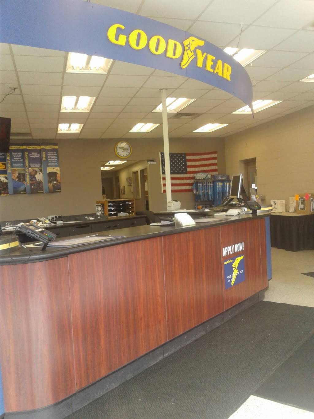 Goodyear Auto Service | 300 Orchard Park Rd, West Seneca, NY 14224, USA | Phone: (716) 826-2052