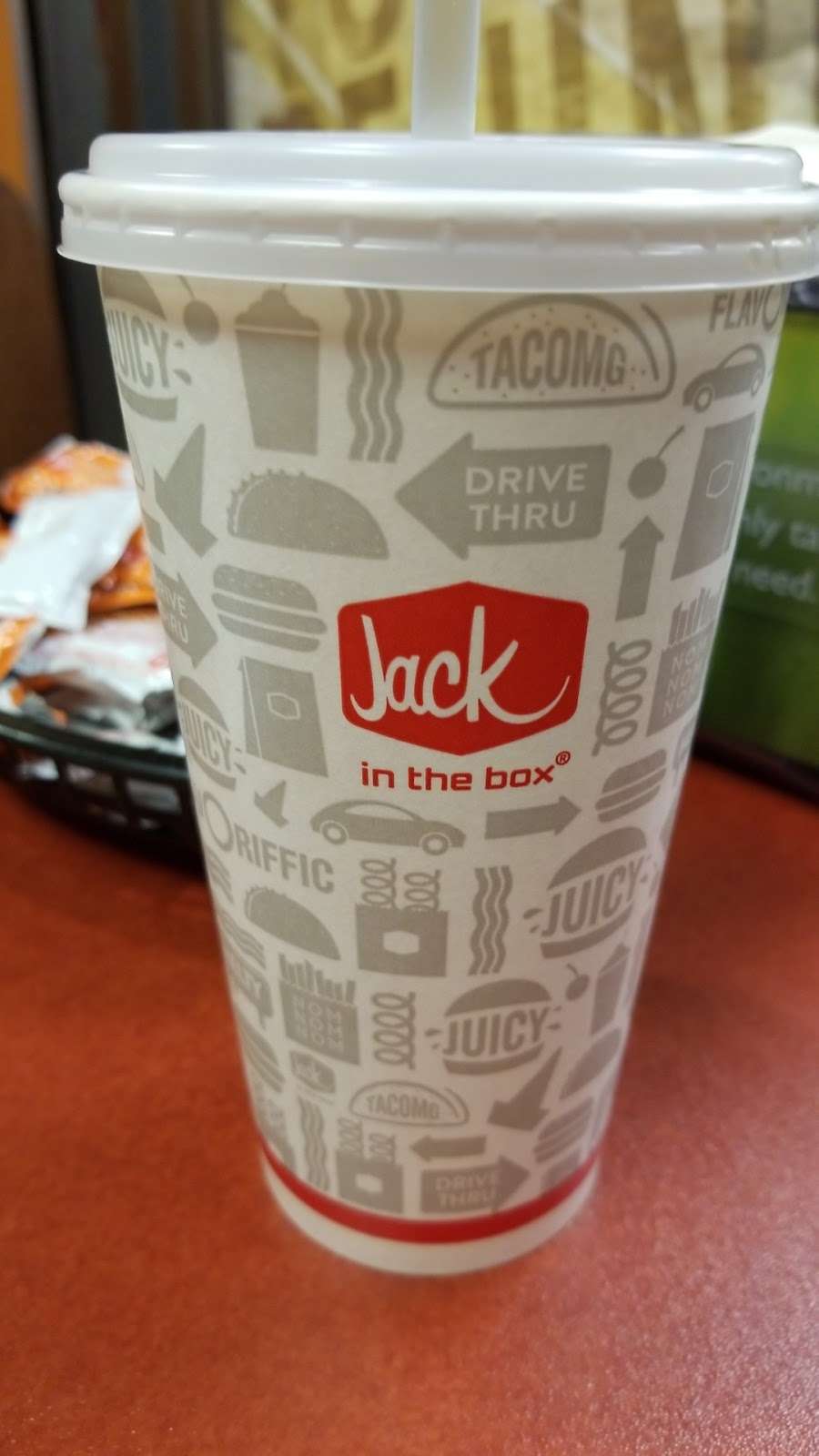 Jack in the Box | 15274 Summit Ave, Fontana, CA 92336, USA | Phone: (909) 803-5849