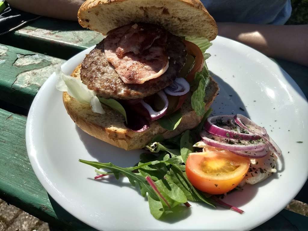 Simon’s Cafe In the Park | Rosehill, Collingwood Road Recreation Ground, Sutton SM1 3EX, UK | Phone: 020 8944 5511