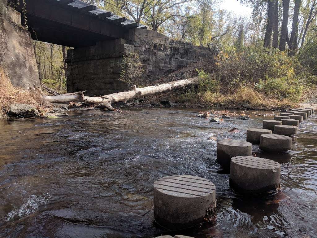 Cherry Creek Crossing Loop Trail | Oak St, Delaware Water Gap, PA 18327, USA